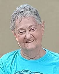 Lynette Farmer's Instagram, Twitter & Facebook