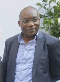 Pour un État-stratège social en Afrique : repenser le développement (Par Charles  Abel Kombo)