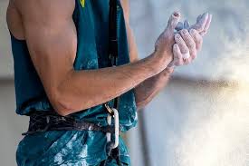 Adam started climbing when he was about three years old, and his talent became evident very soon. B1fqgcoxg9fekm