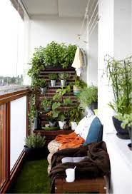 Turn Your Small Balcony Into A Green Corner By Adding A Vertical Garden And Grass Carpe Small Balcony Design Small Apartment Balcony Ideas Small Balcony Garden