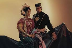 Baju bodo modern by dadagaya collection youtube. Pesona Anggun 9 Artis Indonesia Dalam Balutan Baju Bodo