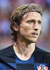 Luka modrić plays for spanish league team madrid chamartin b (real madrid) and the croatia national team in pro evolution soccer 2021. Modrich Luka Vikipediya