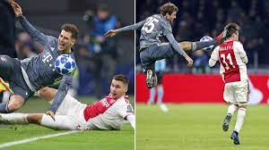 Bekijk het laatste nieuws over ajax! Mit Der Axt Voll Drauf Zwei Rote Karten Beim Bayern Spektakel Gegen Ajax Eurosport