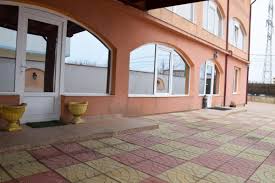 Căminul de bătrâni sfinții constantin și elena din eforie nord, judetul constanta oferă cazare pentru persoanele varstnice, masă, ingrijire adecvata. Azil Batrani Constanta