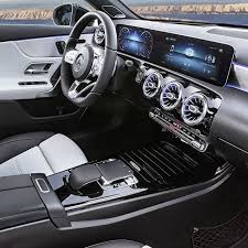 Mercedes Benz Classe A 2019 Mais Jovem E Dinamico De Sempre Mas Confortavel E Espacoso Como Nunca Antes Assim A Merc Mercedes Benz Mercedes Mercedes Classe A