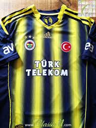 Yaşam biter, destek asla bitmez çünkü biz fenerbahçeliyiz. Fenerbahce Home Football Shirt 2013 2014