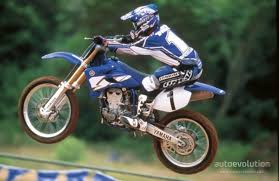 It was the successor to the previous yz426f which was discontinued in 2003. Yamaha Yzf 450 Specs 2005 Hobbiesxstyle