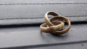 However, if your gold target is too small or is located in a highly mineralized this means that only 40% of the ring is gold, the rest is other metals … … the highest indicators you may end up finding are generally close to. Do Metal Detectors Find Rings All What You Need To Know
