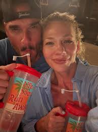 Jason & Heather DeVan (@devanclanproductions) • Instagram photos and videos