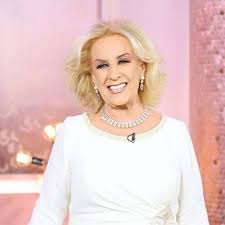 Rosa maría juana martínez suárez (born 23 february 1927), known by her stage name mirtha legrand (″legrand″ being a portmanteau for the french le grand, the great, spanish: Buenos Aires Times Mirtha Legrand Rushed To Hospital For Emergency Surgery