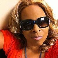 Freda Duncan's Instagram, Twitter & Facebook