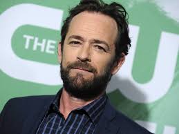 El hijo de Luke Perry desvela la lección más valiosa que le enseñó su padre 