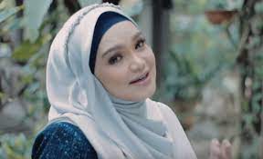 Si comel pipi merah terbaru gratis dan mudah dinikmati. Lirik Lagu Comel Pipi Merah Oleh Dato Siti Nurhaliza Iluminasi