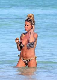 7 de noviembre de 1974), más conocida como florencia peña, es una actriz, humorista, presentadora de televisión y cantante argentina. Florencia Pena Bio Facts Latest Photos And Videos Gotceleb