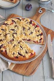 Einfacher Schneller Pflaumen Streuselkuchen Bake To The Roots Rezept Streusel Kuchen Pflaumen Streuselkuchen Streuselkuchen