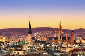 It is the capital of the republic of austria and by far the largest city in austria with its population of more than 1.7 million. Vienna Definition Und Bedeutung Collins Worterbuch