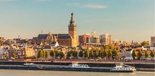 Situated in the beautiful betuwe region, the van der valk hotel tiel offers a unique, easily accessible location and comfortable guest rooms. 2 Un In Tiel Nl Inkl Fruhstuck Dinner Wellness Casino Eintritt Ab 99 P P