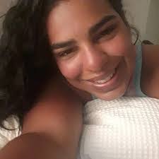 Julia Leite's Instagram, Twitter & Facebook