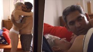 Jelikož jí pravidelný sport dlouho nevydrží a sní vše, na co přijde, občas nějaké to kilo navíc má. Zhava Scena Dasi A Franty V Serialu Most Erika Starkova Ukazala Uplne Vsechno Extra Cz