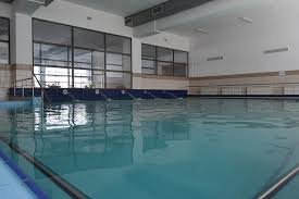 Piscină hotel căciulata ⭐ , romania, vîlcea: Piscine Hotel Central Cazare Caciulata