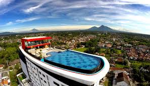 Hotel Murah Di Jogja Ada Kolam Renang Penginapan Murah Di Jogja Ada Kolam Renang Hotel Murah Di Jogja Yg Ada Kolam Renangnya Hotel Kolam Renang Kolam Hotel
