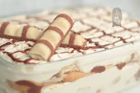 Tiramisu Kinder Bueno White Dunya Halawa Patisserie Cake Design Tiramisu Gourmand Recettes De Cuisine Recette Dessert