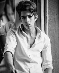 It is believed that behind every successful man, there is a woman, and sonu sood's wife, sonali sood proves this quote right. Sonu Sood Son 10 Striking Pictures Reviewit Pk