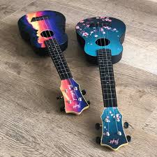 Názorné příklady akordů pro začátečníky. Ukulele Akordy 15 Photos Music Lessons Instruction School