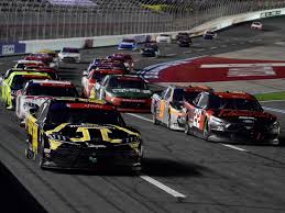 There is more mist reportedly moving in over the track. Kyle Busch Wins In Last Lap Xfinity Duel At Charlotte Accesswdun Com