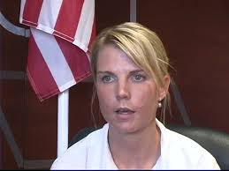 Sneed_Monica_kiosk_59364.mov