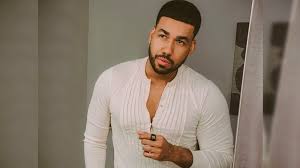 El cantante de bachata ha logrado mantener en reserva su vida privada y es poco lo que comparte de ella públicamente. Noticias De Romeo Santos Hoy Miercoles 10 De Febrero La Republica