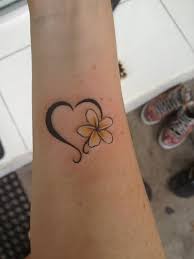 See more ideas about tattoos, tattoos for daughters, small tattoos. 90 Verfuhrerische Mutter Tochter Tattoos Fur Dich Und Deine Schone Mutter Tattoos For Daughters Mom Daughter Tattoos Mother Tattoos