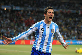 Resultado de imagen para gonzalo higuain 2010