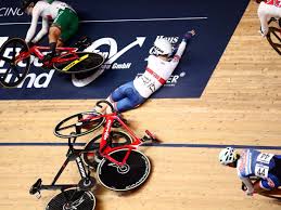 I took a year off so now it's the olympic cycle the length it would have. Laura Kenny British Olympic Cycling Champion Battles Through Dramatic Five Rider Crash To Finish Competition The Independent The Independent