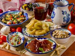 Si quieres realizar un curso gratuito en granada, accede ahora a nuestro listado de cursos que ofrece el inem todos los cursos gratuitos del sepe que se pueden realizar en la provincia de granada. Escuela Montalban Curso De Espanol Y Clases De Cocina En Granada
