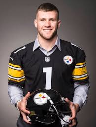 Watt tegray scales terrell edmunds trevor williams trey edmunds tyson alualu ulysees gilbert iii vince williams wendell smallwood zach banner zach gentry. Pittsburgh Steelers Tj Watt Pittsburgh Steelers Football Players Steelers Football Pittsburgh Steelers
