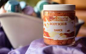 Mecca Davis (@meccasessentials) • Instagram photos and videos