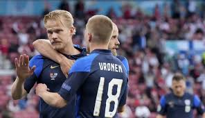 Andreas christensen en eriksen, op aangeven van feyenoorder nicolai jørgensen, zetten denemarken op voorsprong. 0bzuanul4myp9m