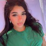 Shawna Larkin's Instagram, Twitter & Facebook