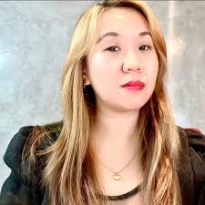 You asked, we answered! Our Pistaccio Cioccolato is back and better than  ever! We had to redesign the outside of the cake so that it's more suited  for delivery orders but don't