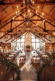 This Rustic Outdoor Wedding In December Was So Cozy - Brides Of North Texas Fall Wedding Venues Dream Wedding Venues Winter Wedding Venues