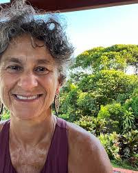 Amy Falk's Instagram, Twitter & Facebook