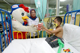 Wah, ada perkhabaran baik buat warga melaka! Perbadanan Perusahaan Kecil Dan Sederhana Malaysia Lawatan Amal Ke Wad Kanser Kanak Kanak Hospital Kuala Lumpur