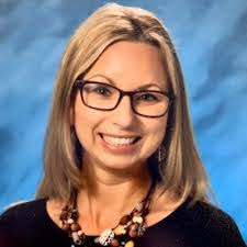 Wendy Dinsmore's Instagram, Twitter & Facebook