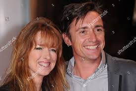 Amanda Feather's Instagram, Twitter & Facebook