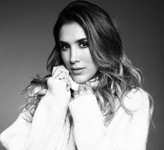 Daniela ospina, wife of james rodriguez, watches as her husband becomes a new player of the real madrid team. Daniela Ospina Meet Wife Of James Rodriguez Vergewiki
