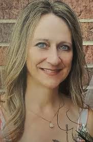 Sandra Lumpkin's Instagram, Twitter & Facebook