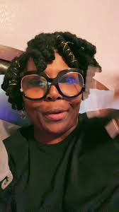 Girllll!!! Let's Talk🗣️ #creatorsearchinsights #sisters #love #grownw...