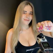 ASMR Wan: albums, songs, concerts | Deezer