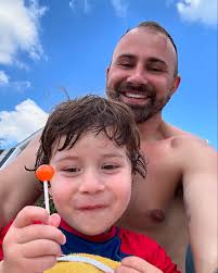 Cody Buell's Instagram, Twitter & Facebook